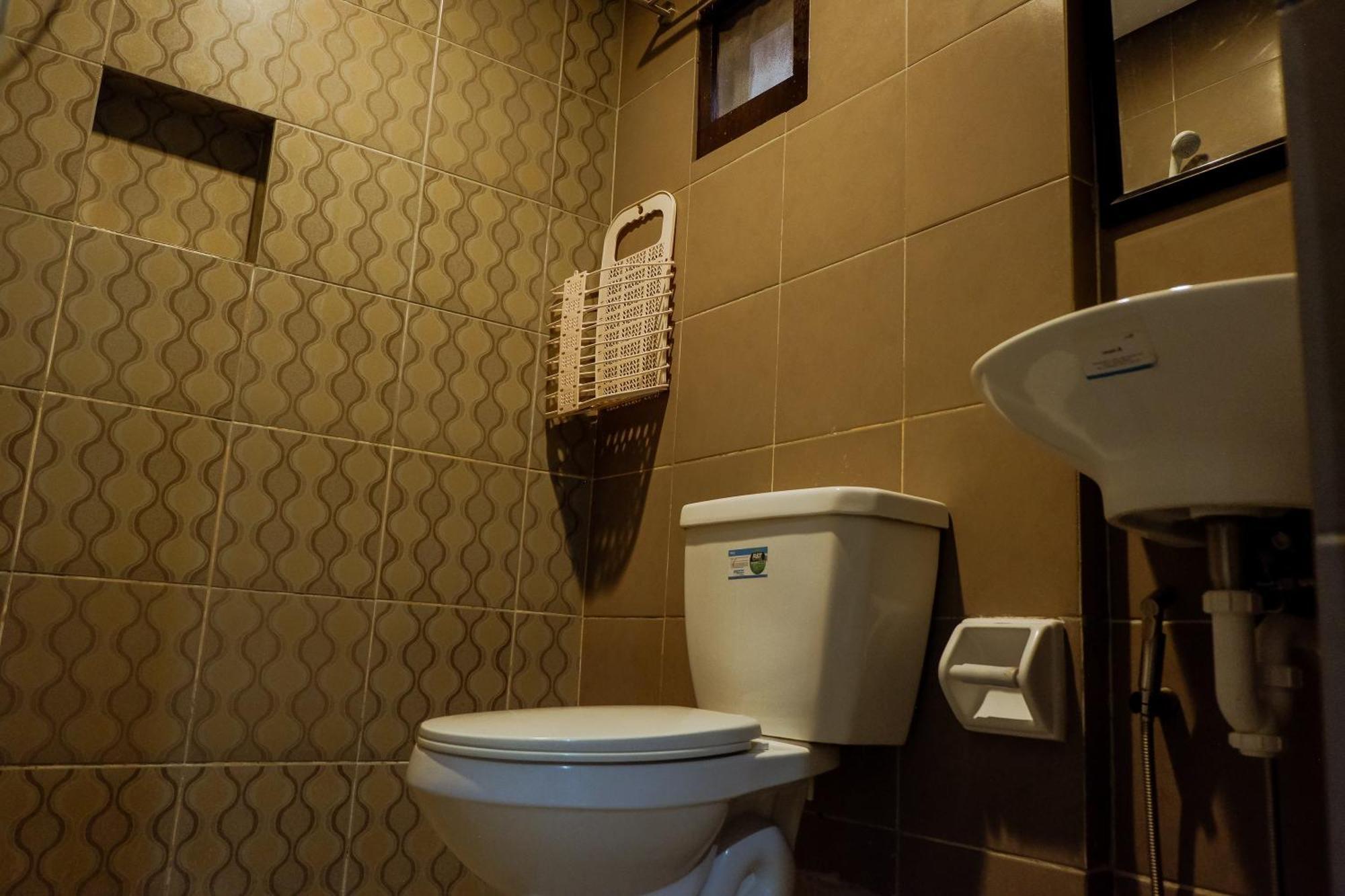 מנילה Hotel Juliano מראה חיצוני תמונה