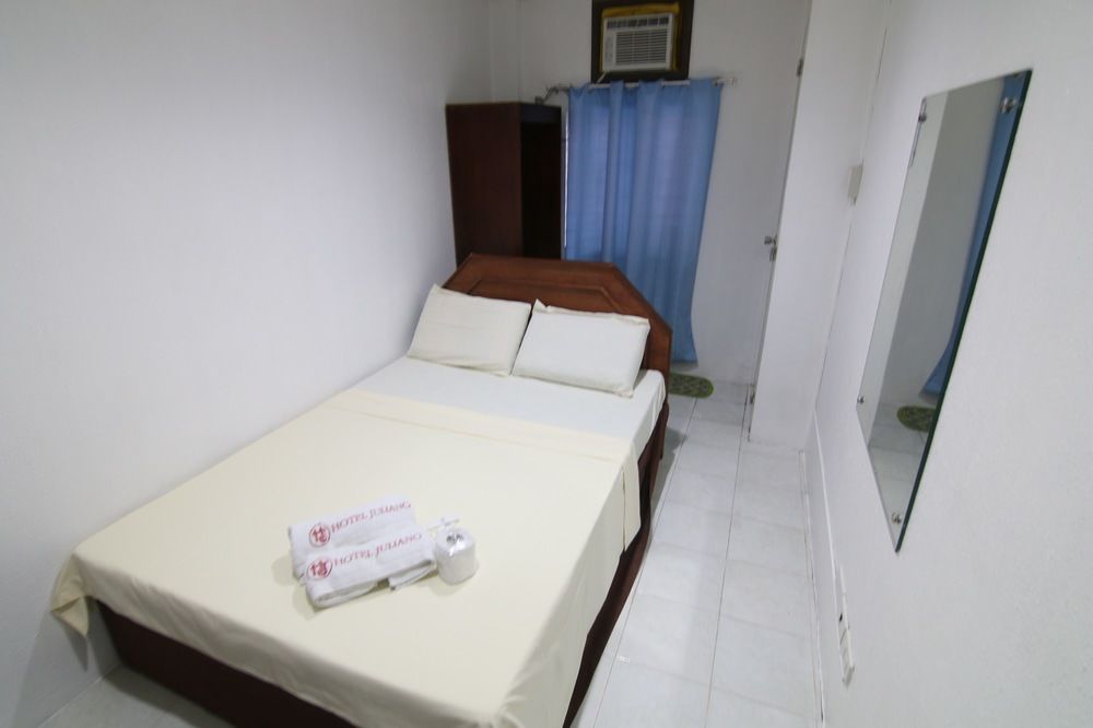 מנילה Hotel Juliano מראה חיצוני תמונה